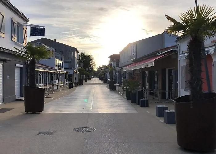 La Luciole, Ronce les Bains